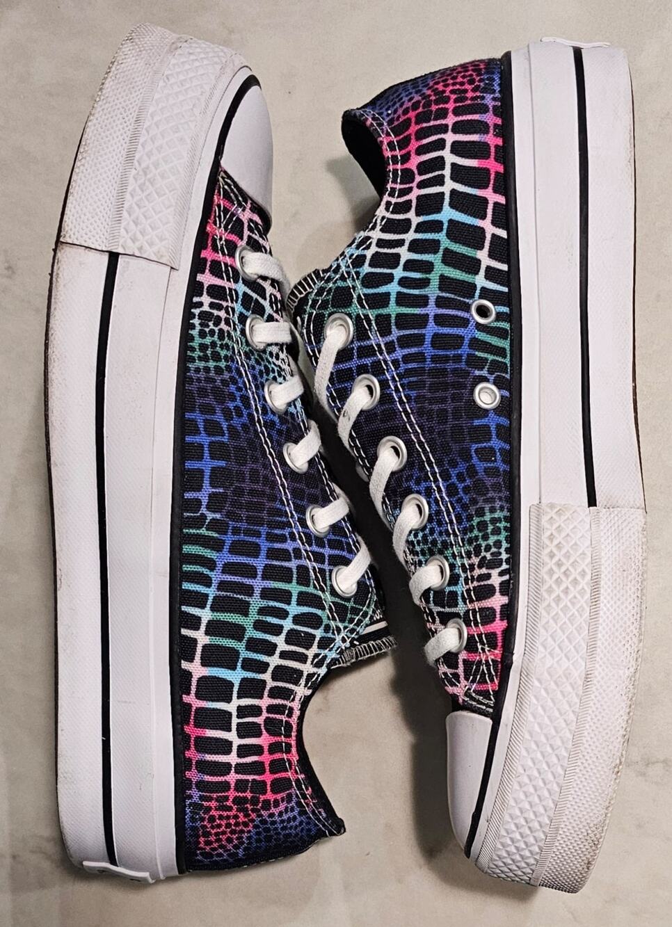 Converse Chuck Taylor All Star Lift Platform Womens Size 9 Multicolor